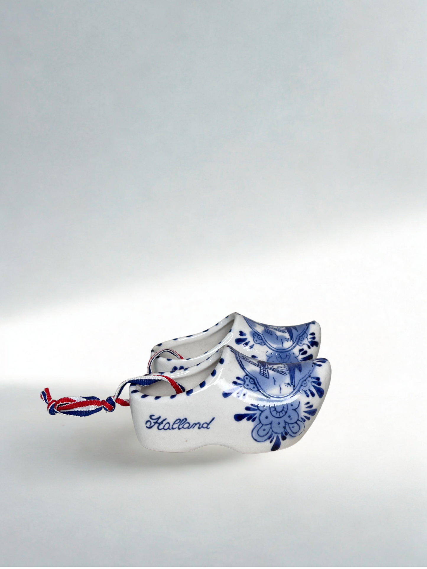 Delft Blue Holland Souvenir Ceramic Clogs