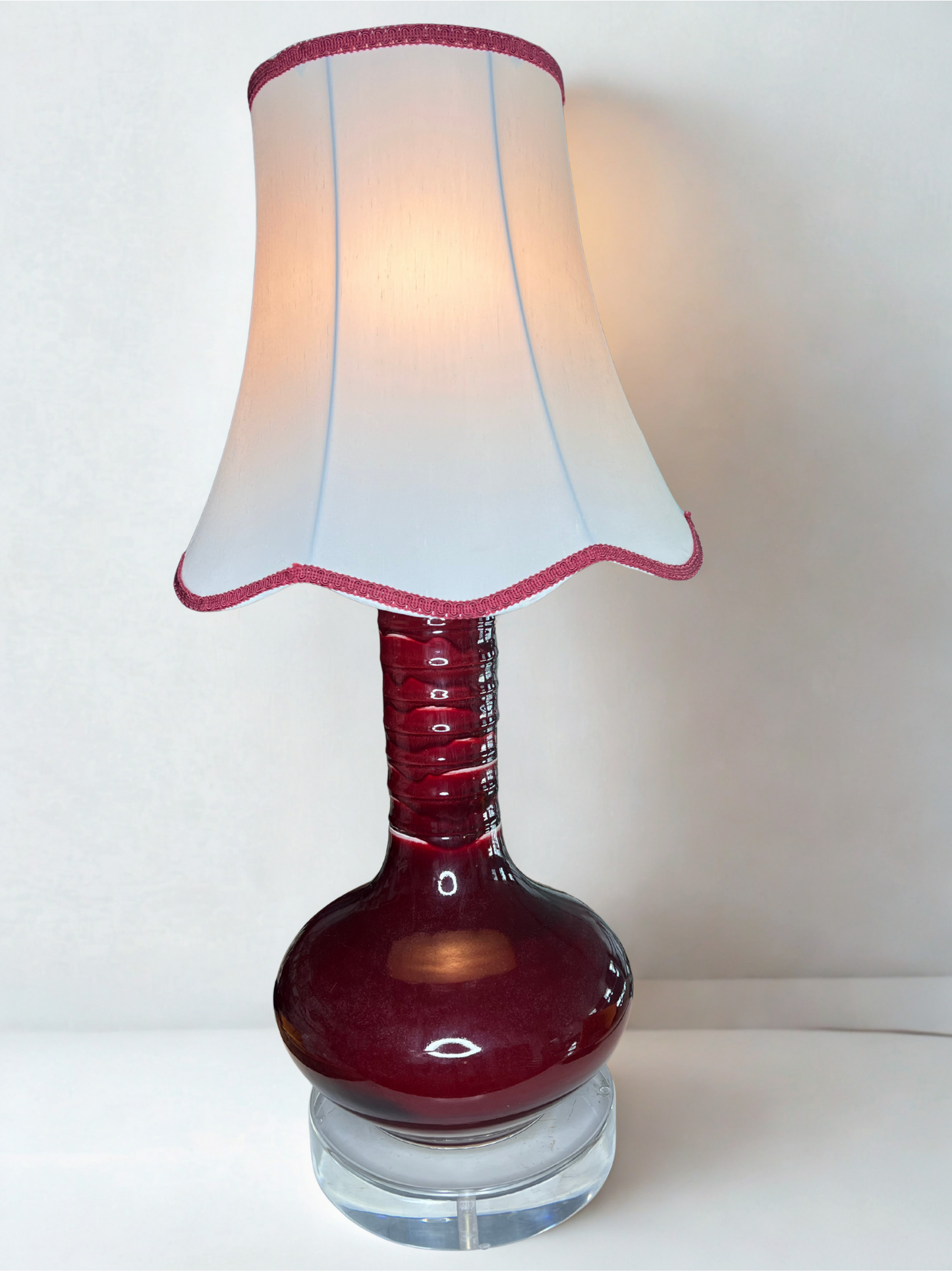 Large Ruby Glass Table Lamp with Acrylic Base – 39.4" tall