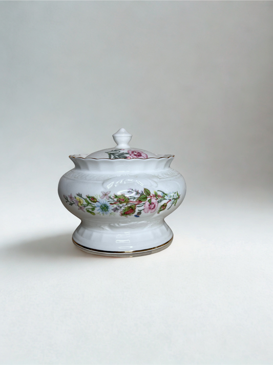 Vintage Aynsley Wild Tudor Fine Bone China Sugar Bowl with Lid – Made in England