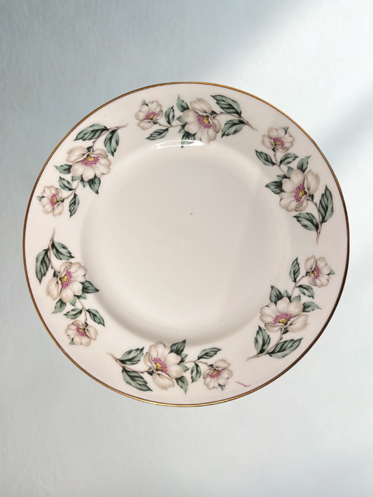 Vintage Floral Plate with Gold Rim – 8"