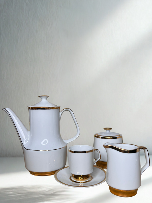 Vintage Porcelain Tea & Coffee Set with Gold Trim – Full Service for 4